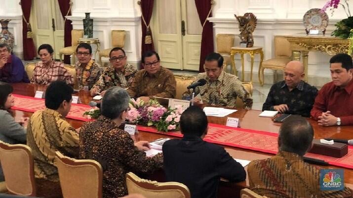 Ekspor Jeblok, Jokowi Jengkel di Depan Pengusaha