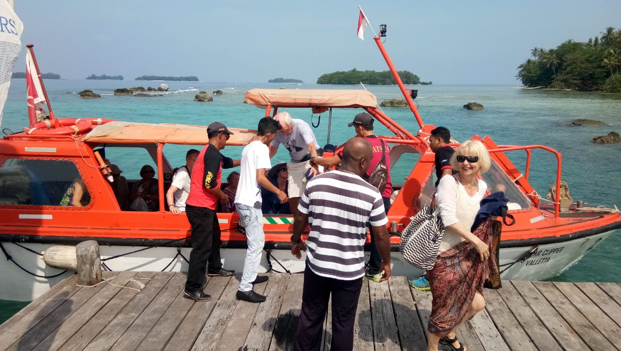 Trip Wisata Manca Negara (Pulau Seribu-Resort Island) 