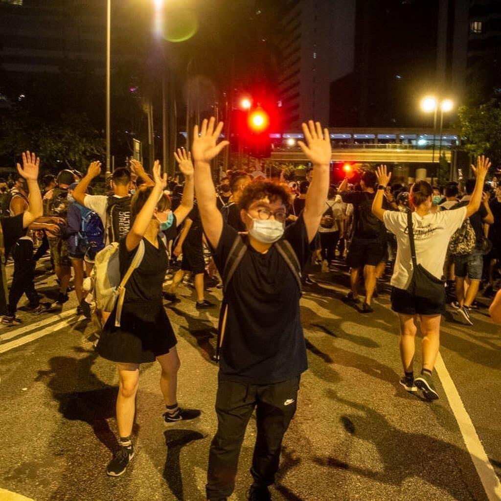 Nolak Diadili di China, 1 Juta Rakyat Hong Kong Demo Malam-malam
