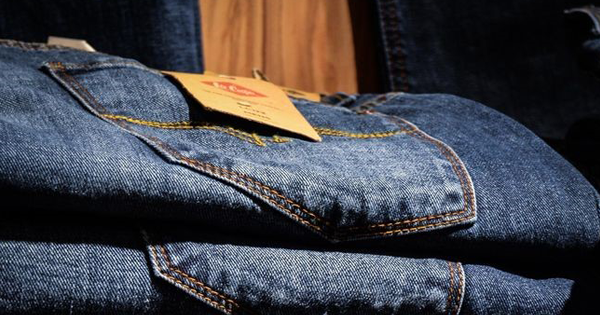 Shinesty Ciptakan Inovasi Baju Renang Denim! Kalau Basah Jadi Berat Dong Bajunya?
