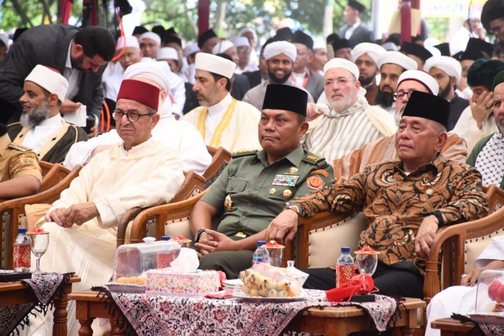 Menhan Minta Aparat Hargai Kivlan Zen sebagai Tentara