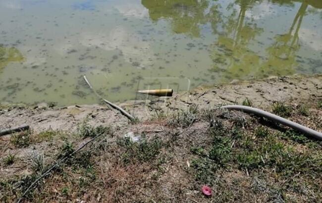 Viral Turis Asing Berenang di Sungai Tercemar, Kok Gak Jijik ya Gan?