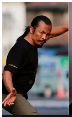 Real Jagoanku Yang Tetap Membumi