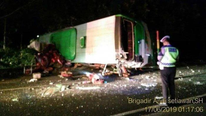 Tersangka Kecelakaan Tol Cipali Sakit Jiwa Atau Benar Di Teror ?