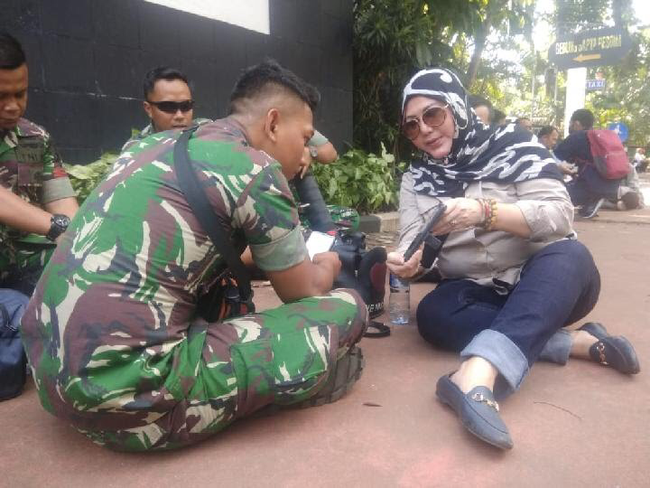 Anggota TNI Jaga Sidang MK Ditawari Jadi Menantu Dokter