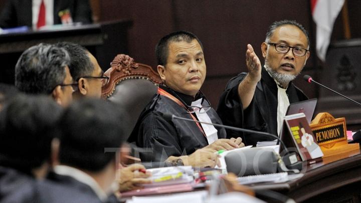 Adu Ayat Tim Prabowo vs Tim Jokowi di Mahkamah Konstitusi