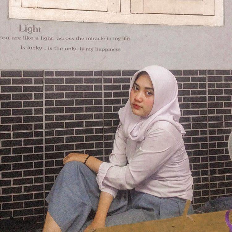 2 Pelajar SMK Pemeran Video Mesum “Jangan Kasih Nyala Blitz-nya” Dikeluarkan Sekolah