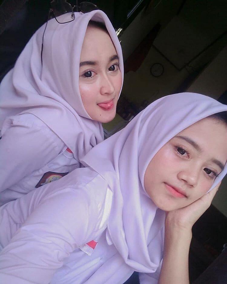 Remaja 16 Tahun di Dumai Riau Di "Ipik-ipik" Pacar & Teman Pacarnya di Kos