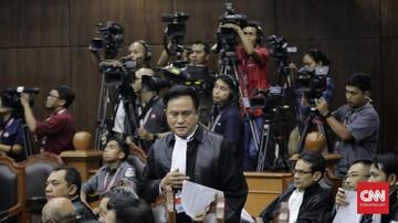 Yusril Tunggu Aba-aba Jokowi Pidanakan Amplop Saksi Prabowo