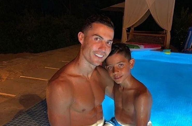 Ronaldo Memberikan Tip 300 Juta Kepada Pelayan Hotel