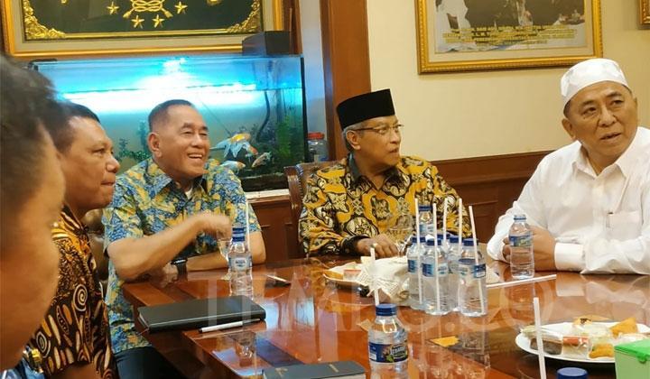 Menggembleng Ormas Ditengarai Radikal
