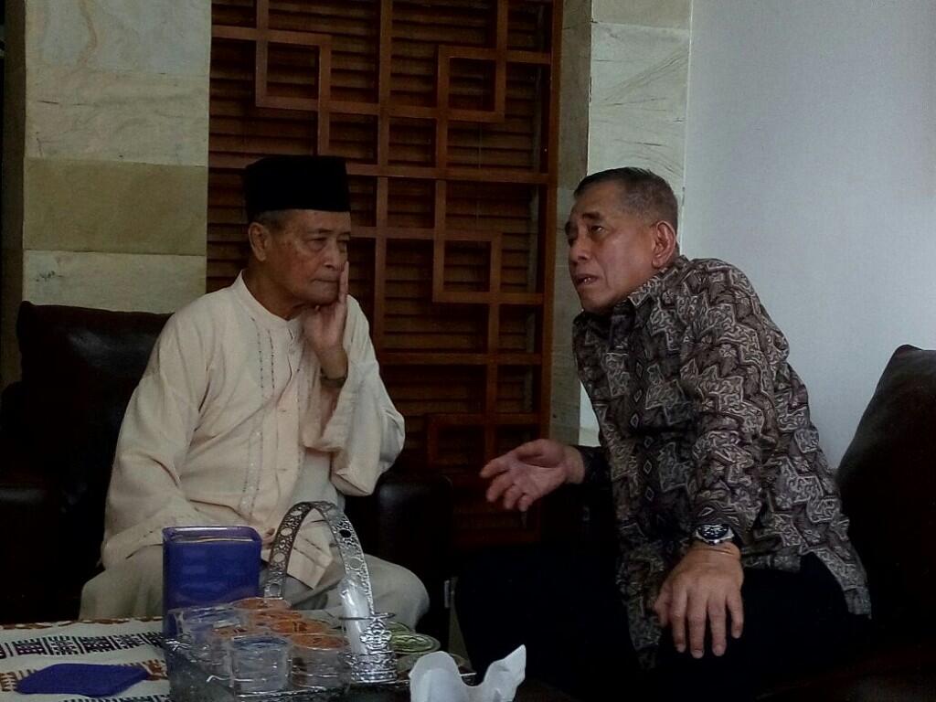 Menggembleng Ormas Ditengarai Radikal