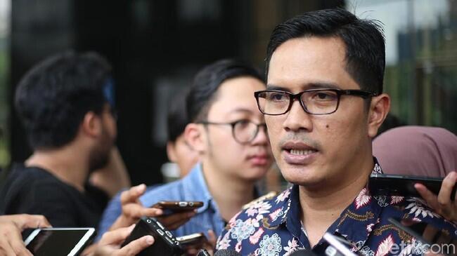 Menag Sebut USD 30 Ribu di Laci dari Pejabat Arab, KPK: Harusnya Dilaporkan