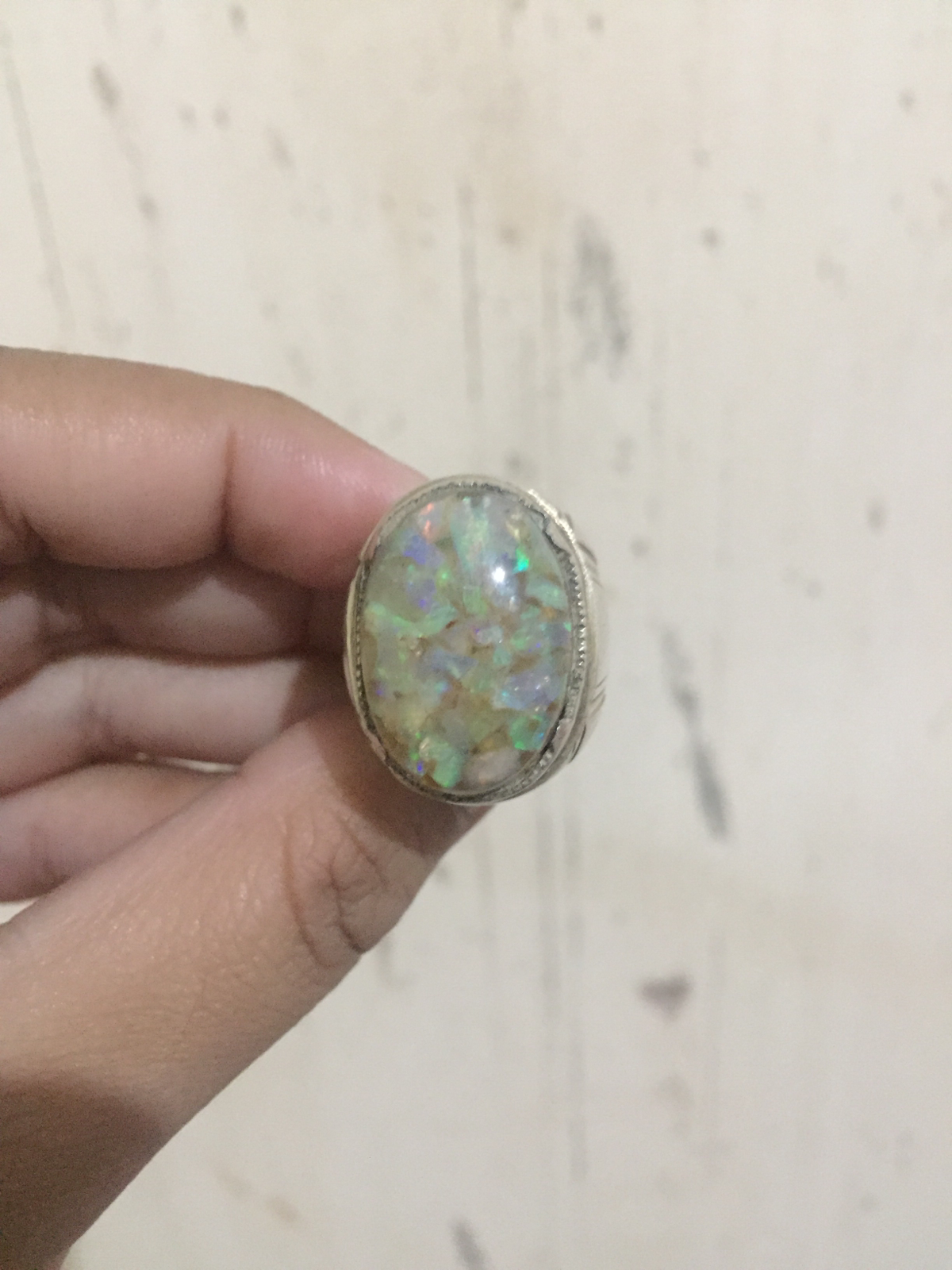 (Batu) Minta tolong di terawang