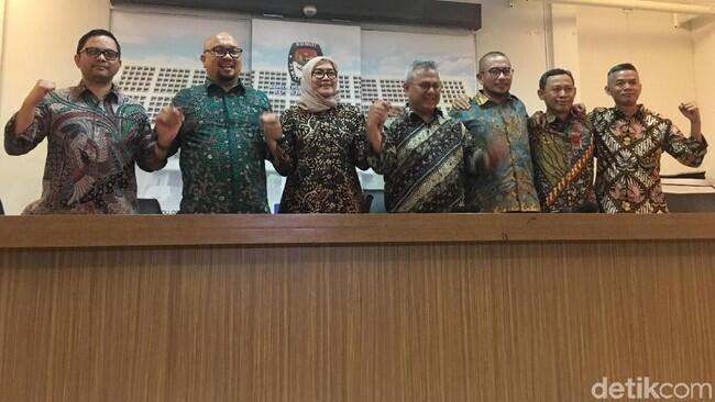 KPU Tetapkan Jokowi-Ma'ruf Jadi Capres-Cawapres Terpilih Minggu 30 Juni