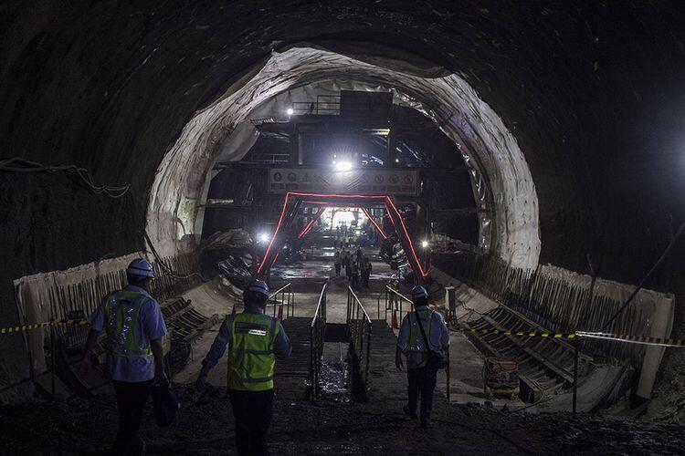 Bupati: Seluruh Proyek Kereta Cepat di Bandung Barat Tak Berizin