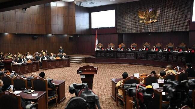 MK Anggap Keterangan Anas Suaidi Soal 'Kecurangan Bagian Demokrasi' Tak Relevan