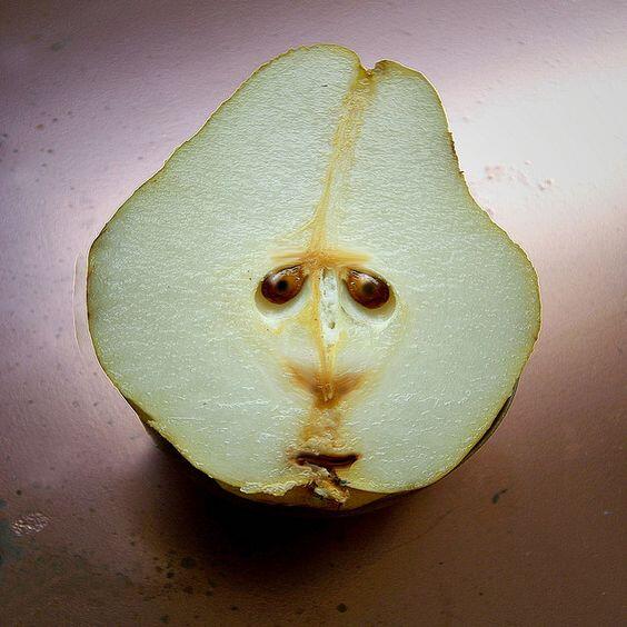 10 pareidolia dari sayur dan buah ini bikin kamu takut atau gemas?