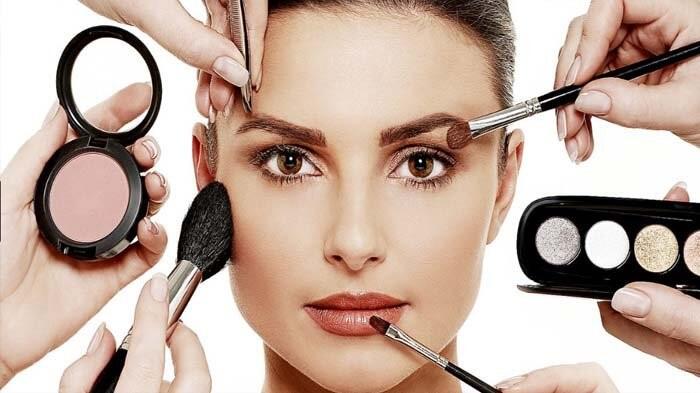 AR Beauty Try On, Aplikasi Makeup Virtual Jawaban Untuk Para Sista!