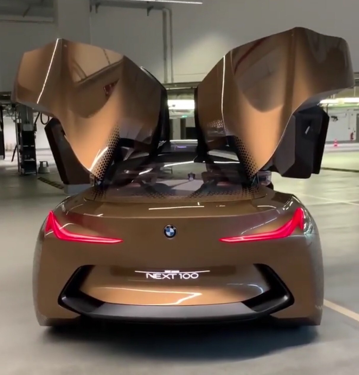 BMW Vision Next 100 (Kerja yang rajin yach, Bossque)