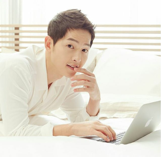 Soong Joong ki Menggugat Cerai Istrinya Song Hye Kyo, Apa Pendapat Kalian Gaees?