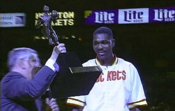 MVP NBA yang Bukan Kelahiran Amerika Serikat