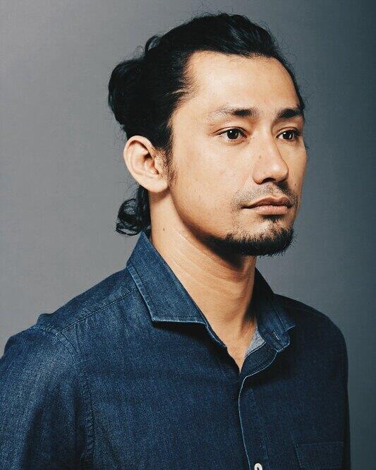 Bos Mesum &amp; Ratu Vampir (BB17+, Vampire)