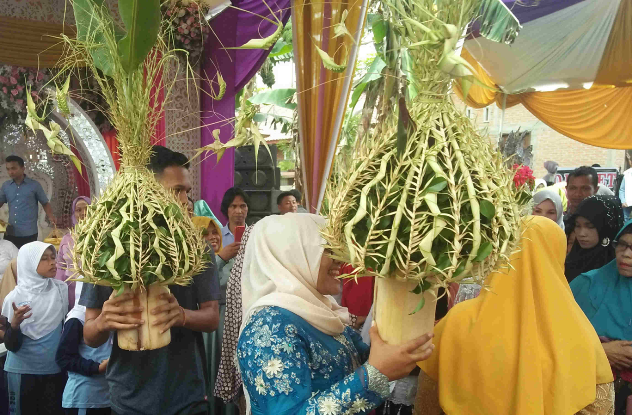 Mitos Kembar Mayang Jika Layu Berarti Wanitanya Tidak Perawan, Benarkah?