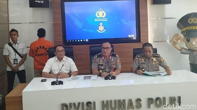Posting Hoax dan Ujaran Kebencian, Pemilik Akun rif_opposite Ditangkap