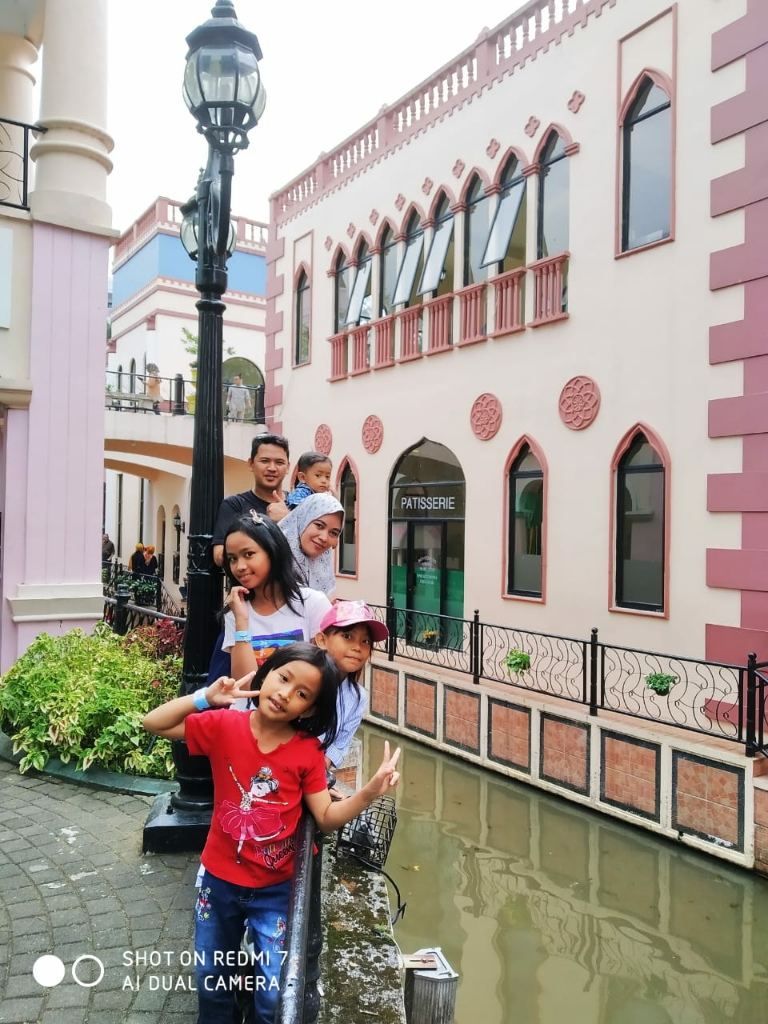 Serasa Berlibur Di Luar Negri Wisata Ke Kota Bunga