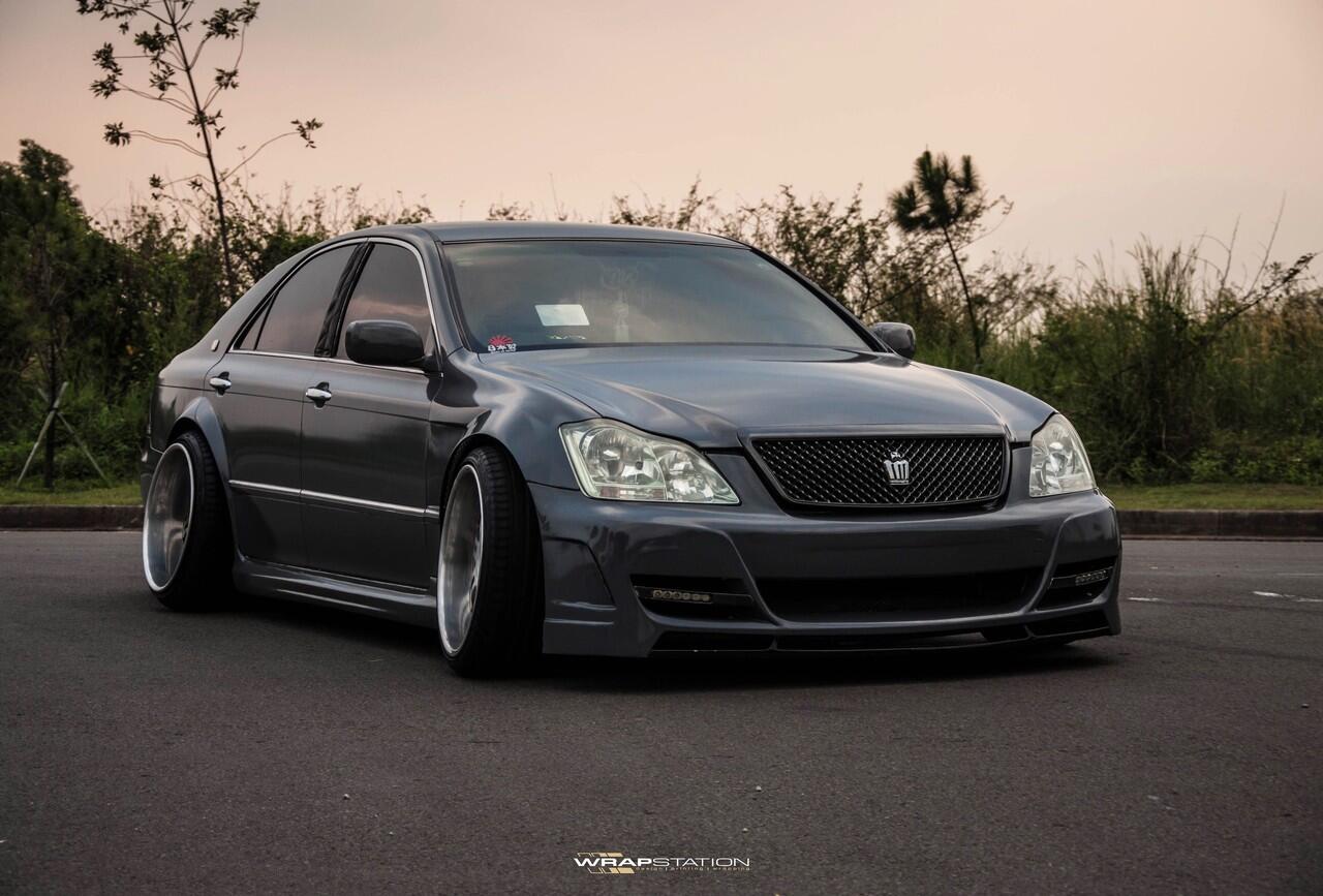 WRAP STATION - Wrapping/Sticker Mobil dan Design Livery (CETAK TANPA CUTTING)