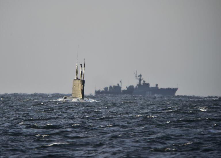A Fire Engulfs Top Secret Russian Submarine, Killing 14 Sailors