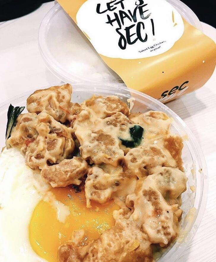 Review SEC Bowl, Tempat Makan dengan Menu Salted Egg Terbaik