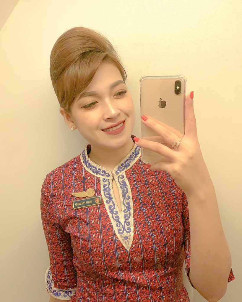 Kenalan dengan Pramugari Cantik Indonesia yang Juga Selebgram