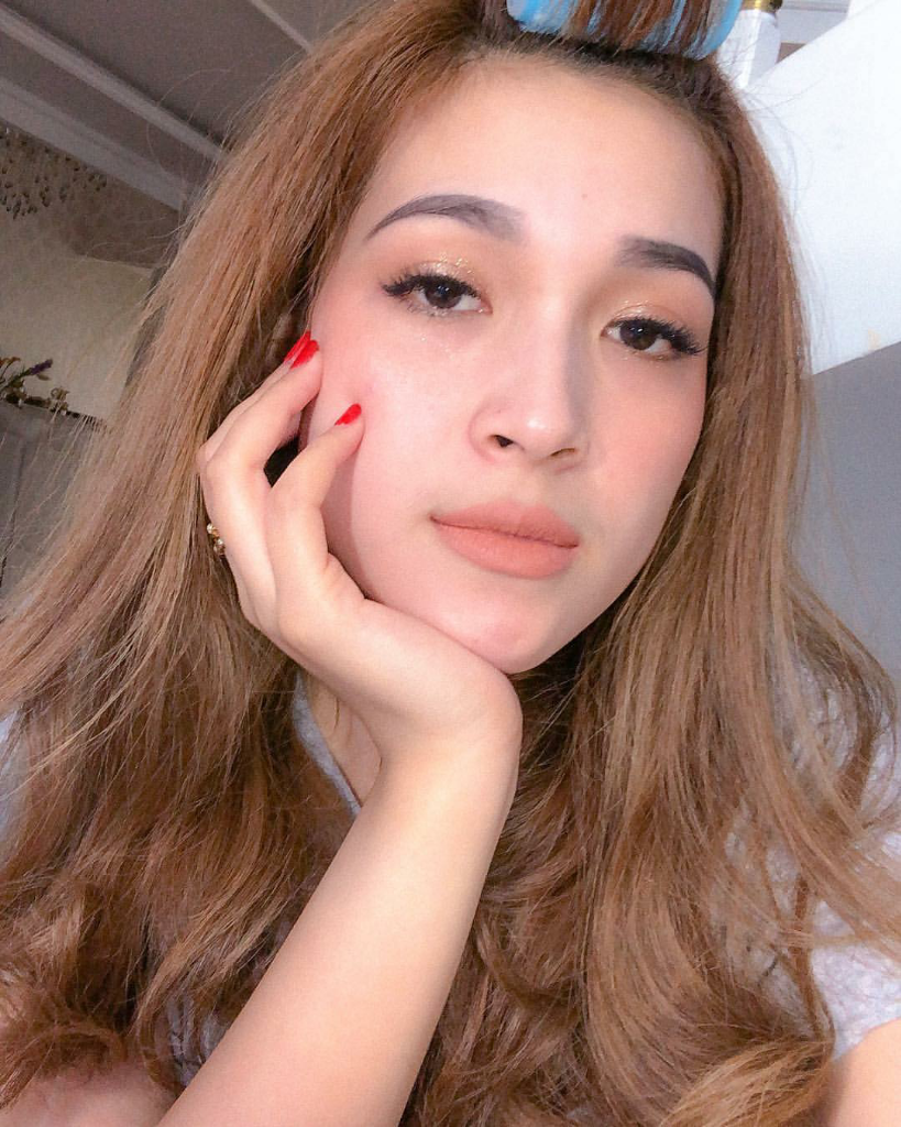 Kenalan dengan Pramugari Cantik Indonesia yang Juga Selebgram