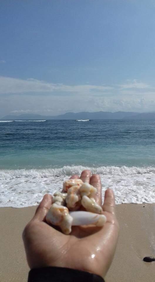 Salah Satu Pantai yang Memiliki Aksesoris Tercantik