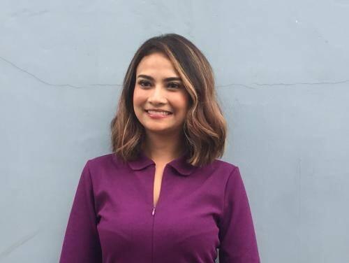 Pamer Belahan Dada, Vanessa Angel Tuai Kritikan Netizen