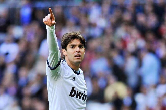 Kemesraan antara REAL MADRID dan AC MILAN