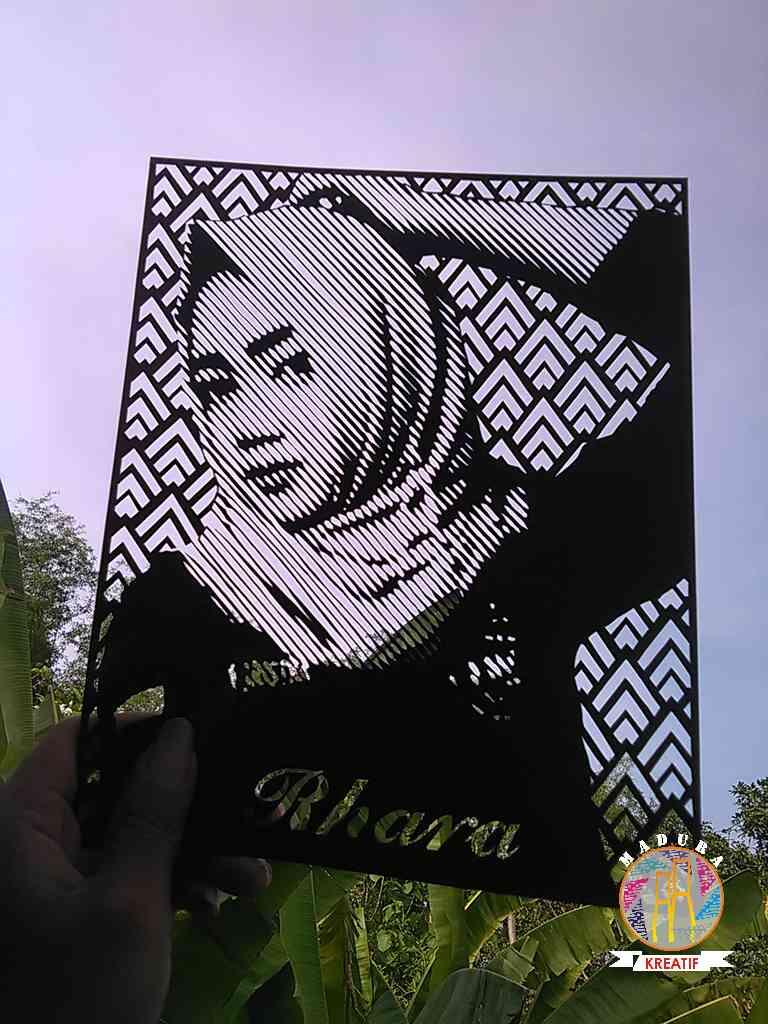 KREASI unik dari kreasi seni potong kertas gan