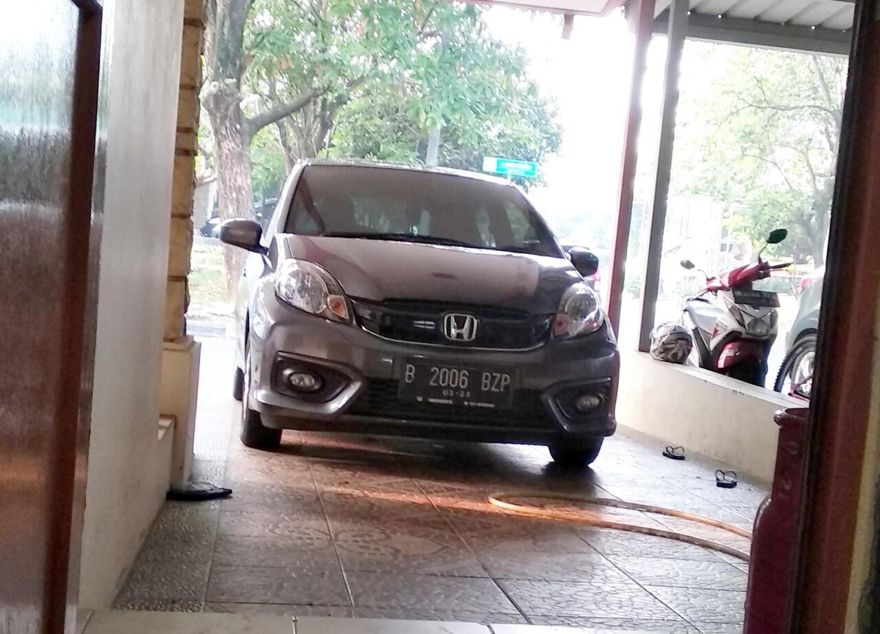 Bantu Kenalin Pelaku Pencurian Mobil