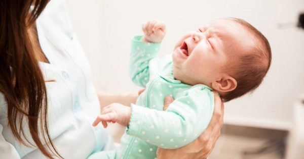 Tak Usah Bingung Menenangkan Bayi Saat Tengah Menangis, Lakukan Ini Aja Moms!