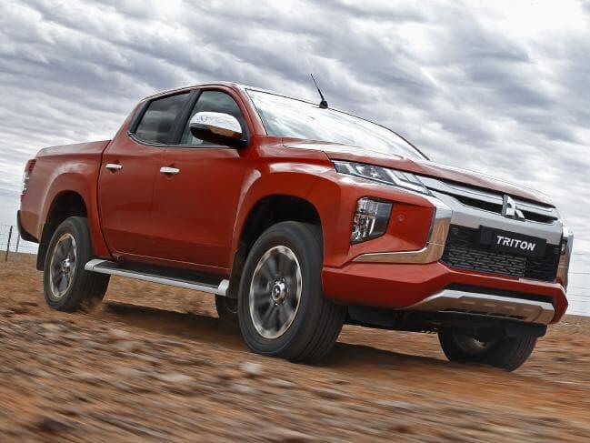 Mitsubishi Triton, Review, Spesifikasi dan Harga