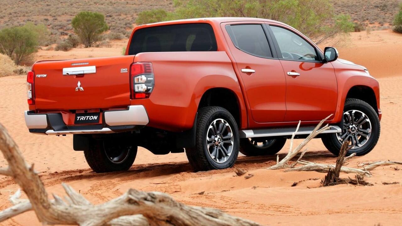 Mitsubishi Triton, Review, Spesifikasi dan Harga