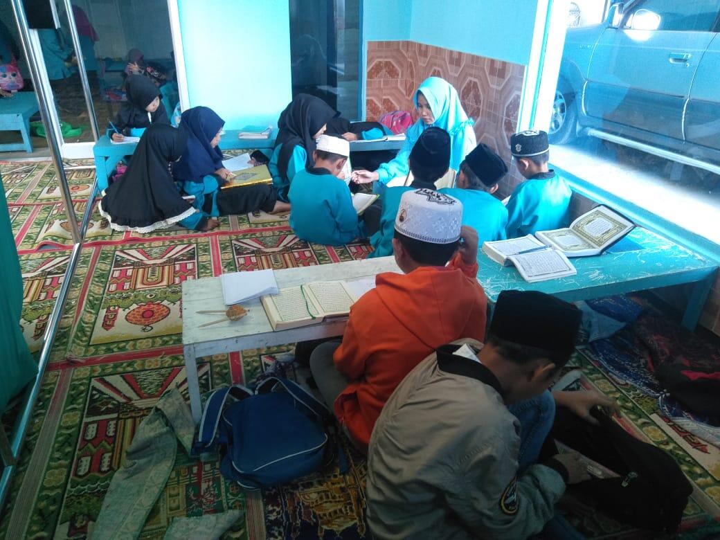 Perjuangan Mengajar Generasi Qurani Di TPQ Nurul Quran