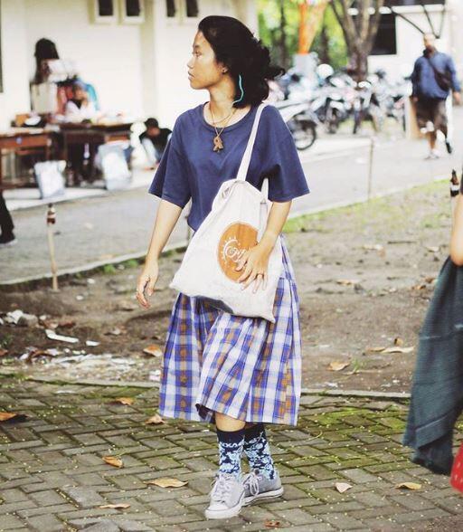 Kepoin Street Style-nya Cewek Jogja dari Akun JogjaStreetstyle