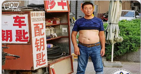 Yang Suka Buka Baju, Merapat Gan!