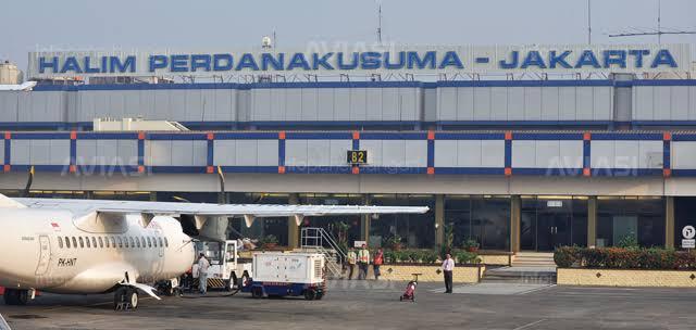 Halim Perdana Kusuma, Enaknya Ada Bandara Di Tengah Kota