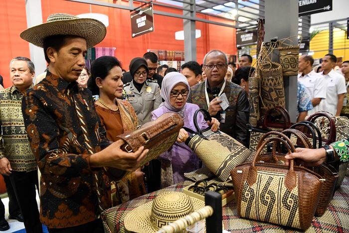 Jokowi ingin produk UMKM tembus pasar digital global