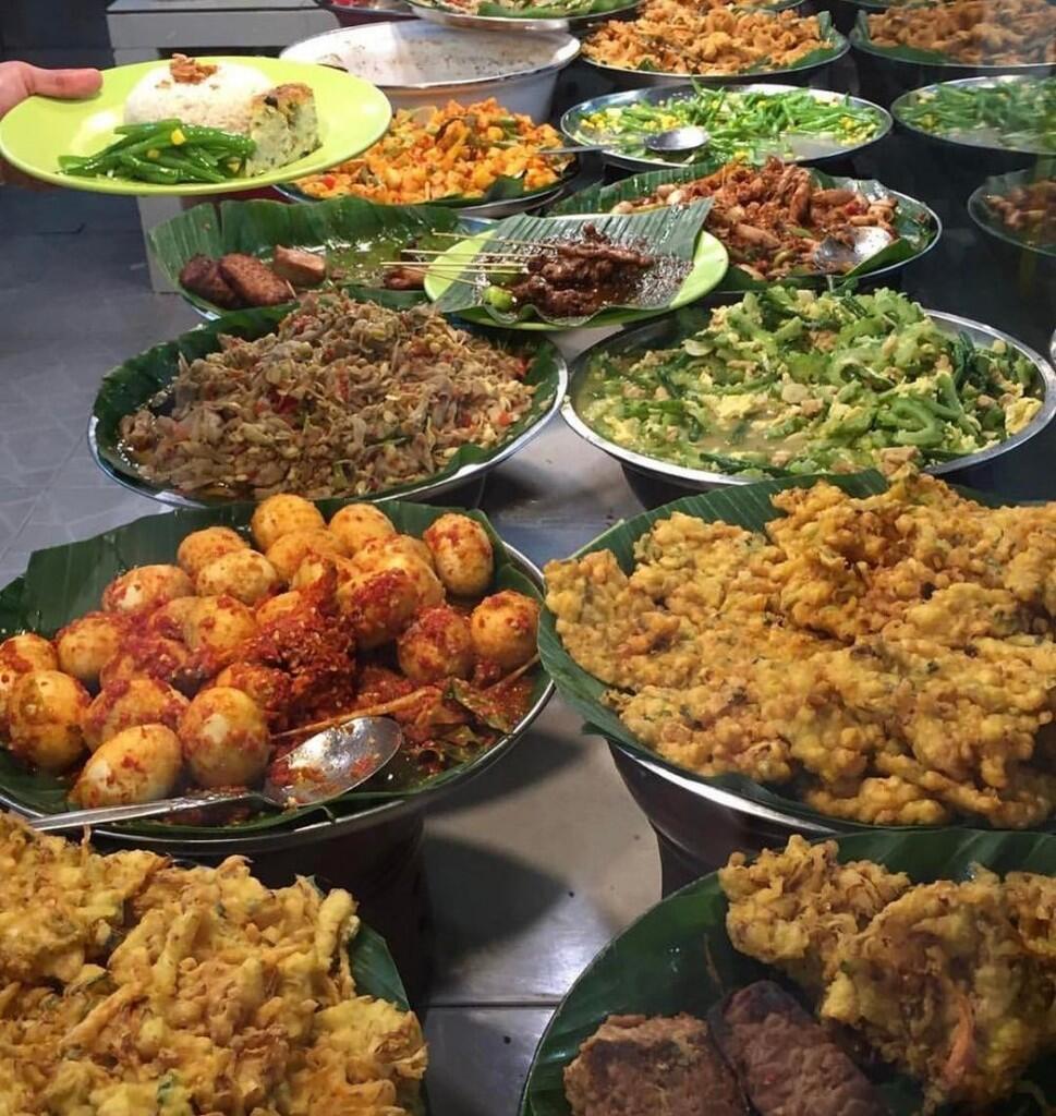 10 Kuliner Tengah Malam di Jakarta yang Wajib Dicicipi, Endes Banget!