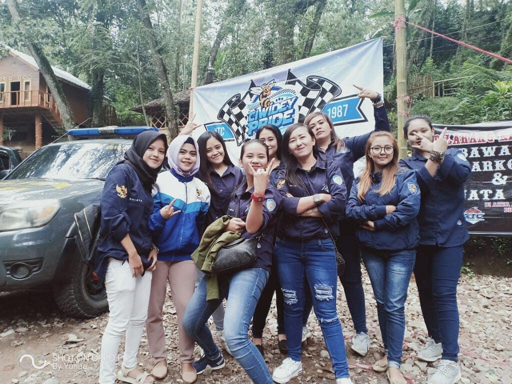 &#91;HOT&#93; Cewek Cewek Cantik dan Geng Motor Terkenal di Indonesia